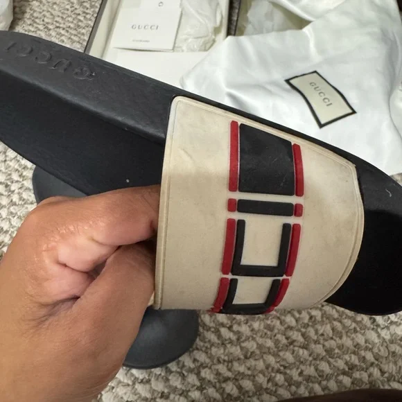 Gucci Slides - Picture 4 of 6